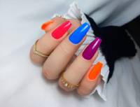 Acrylic Nails 200